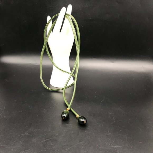 Vintage Skinny Tie Ladies Belt with Oval Moonglow Lucite Ends, Forest Green Ward - Picture 1 of 4